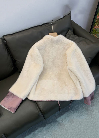 Polished Coat with an Effortless Classic Look