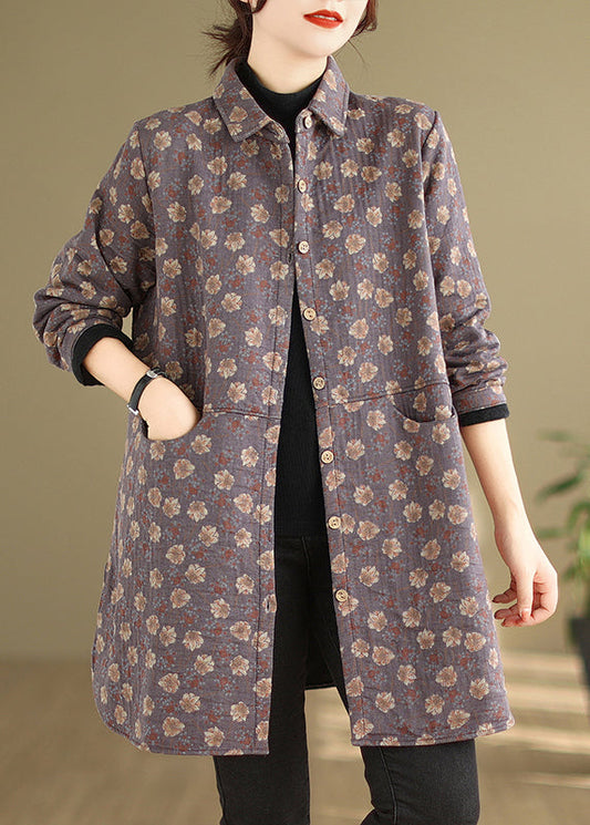 Well Tailored Coat with a Graceful Silhouette