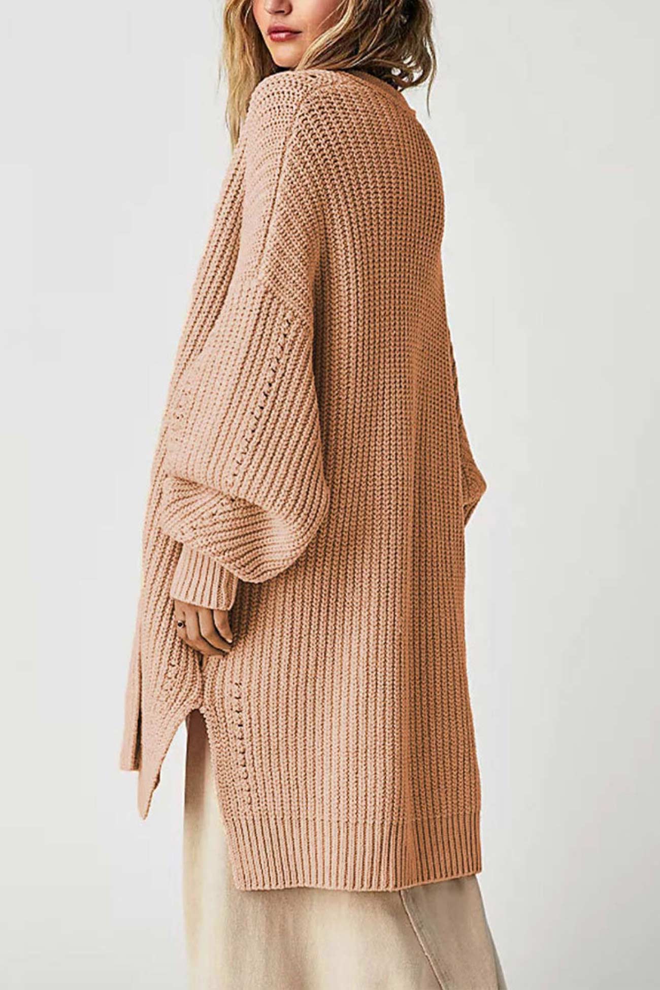 Effortlessly Elegant Cardigan with a Timeless Design