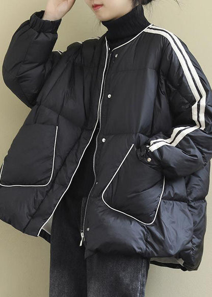 Effortlessly Elegant Coat with a Timeless Design
