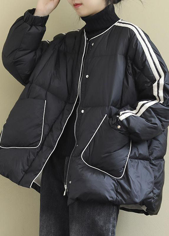 Effortlessly Elegant Coat with a Timeless Design