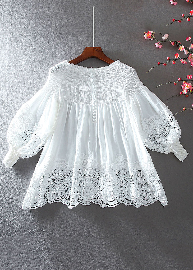 Well Tailored Shirt with a Graceful Silhouette