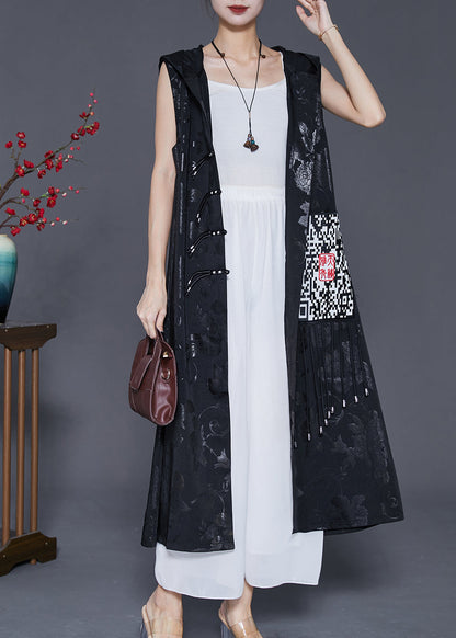 Effortlessly Elegant Garment with a Timeless Design