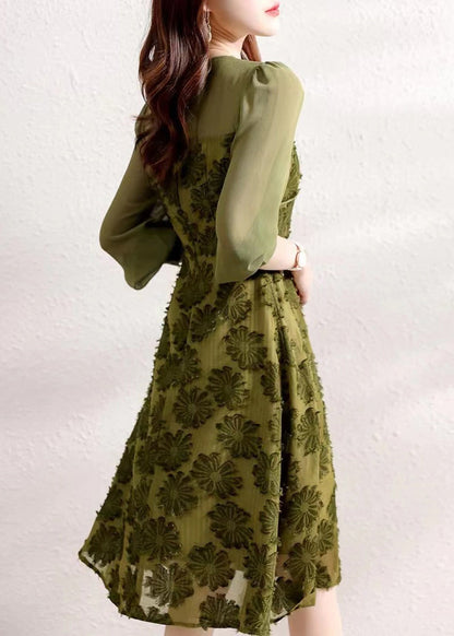 Polished Dress with an Effortless Classic Look