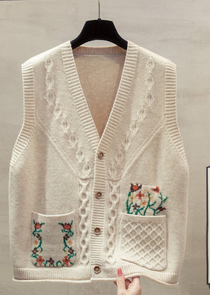 Sophisticated Coat with a Clean Classic Look