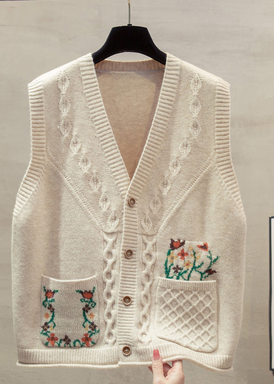 Sophisticated Coat with a Clean Classic Look