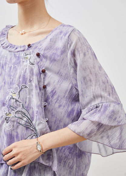 A Vintage Style Shirt with Delicate Timeless Details
