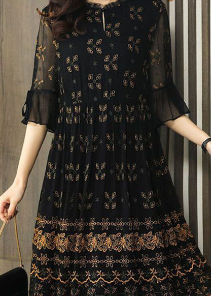 Classic Vintage & Enduringly Stylish Dress