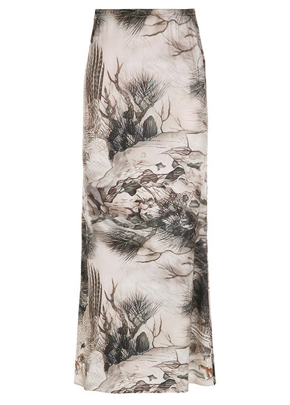 Gracefully Styled Garment for Any Occasion