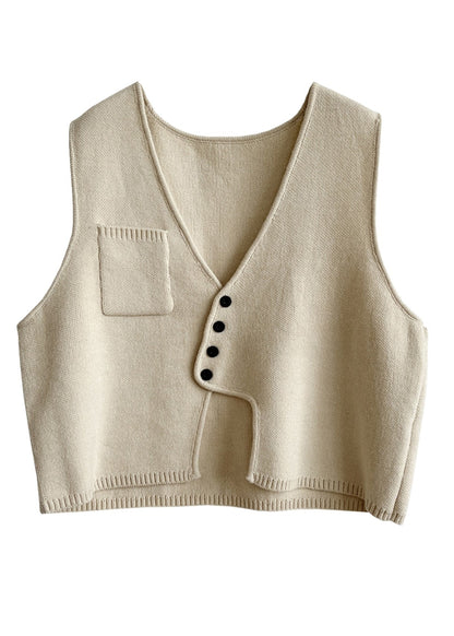 Beautifully Finished Coat in a Timeless Design