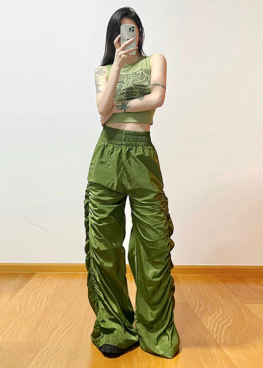 Classic Vintage Pants with a Flattering Fit