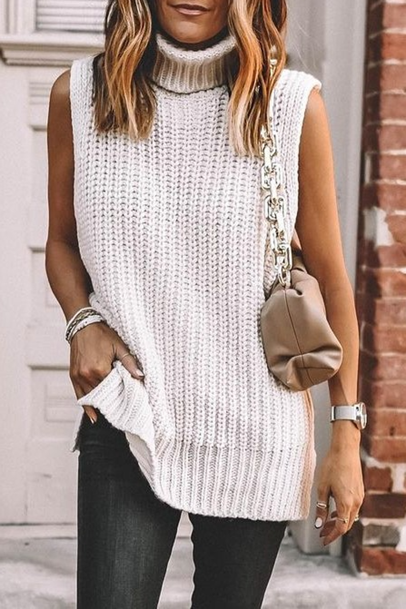 Beautifully Finished Sweater in a Timeless Design