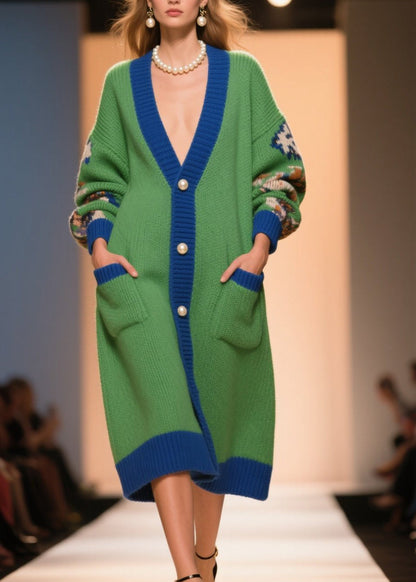 Classic Vintage Coat with a Flattering Fit