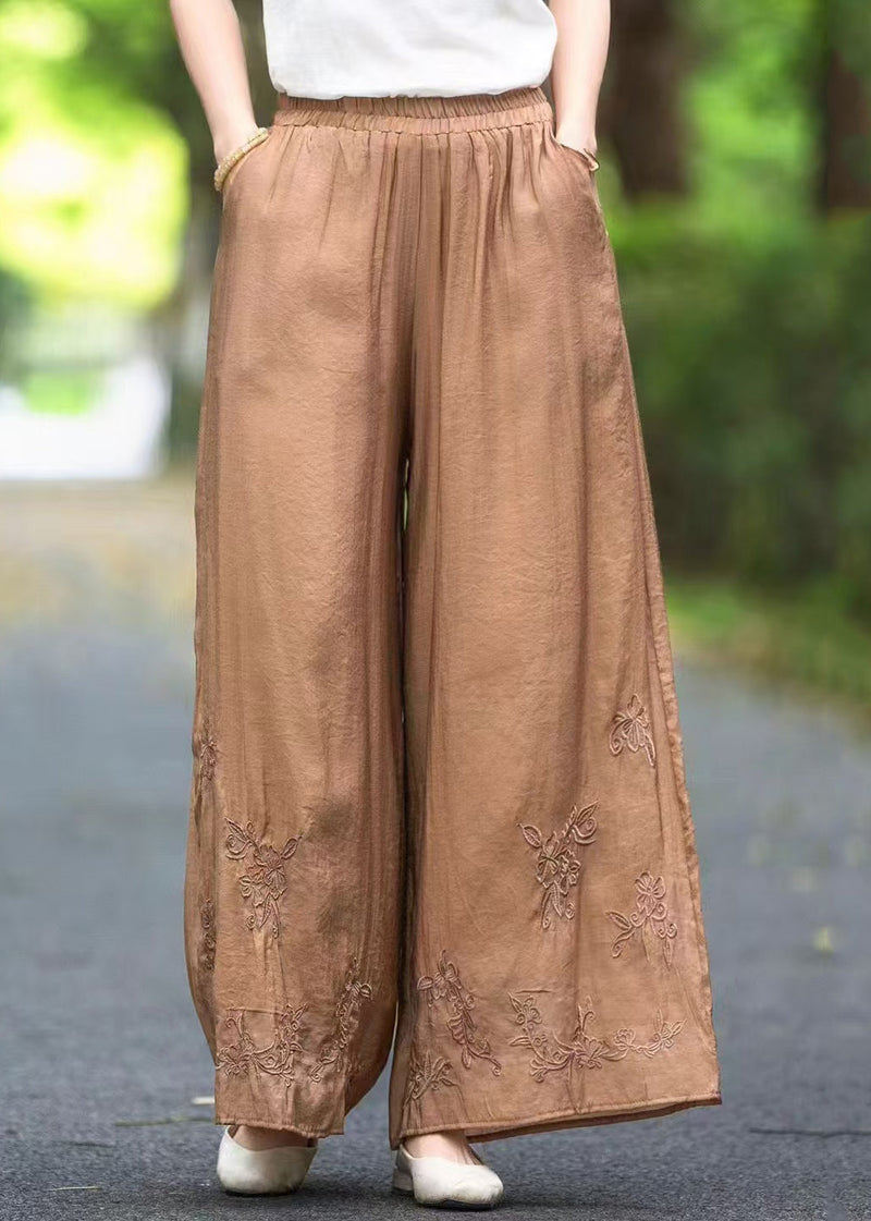Classic Vintage Pants with a Flattering Fit