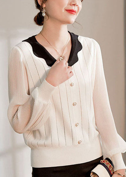 Effortlessly Elegant Shirt with a Timeless Design