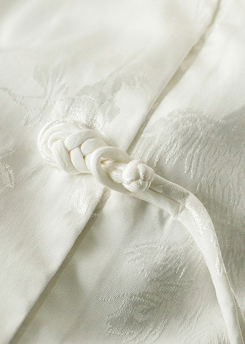 Effortlessly Elegant Shirt with a Timeless Design