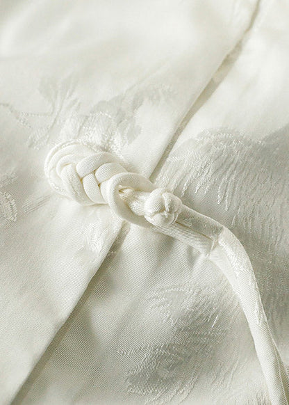 Effortlessly Elegant Shirt with a Timeless Design