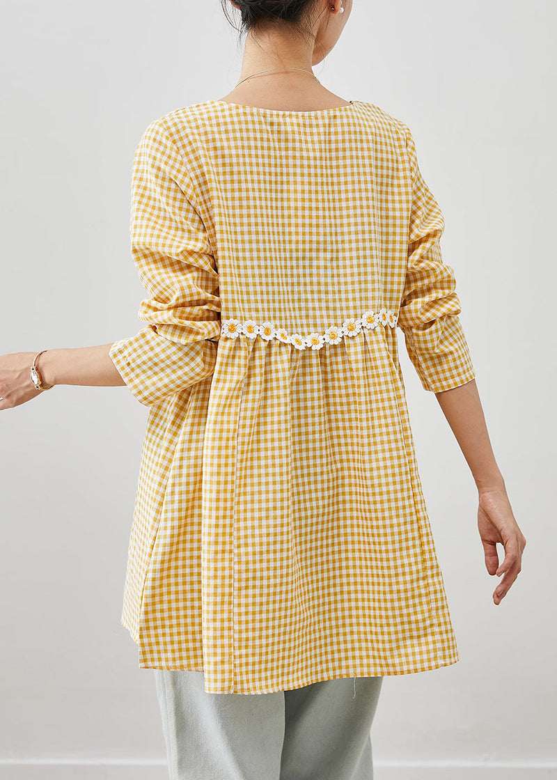Gracefully Styled Blouse for Any Occasion