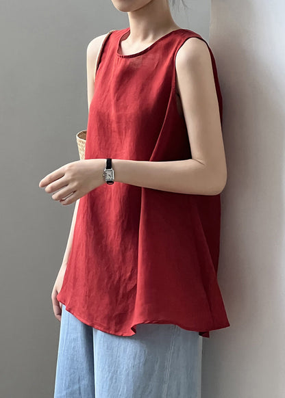 Well Tailored Top with a Graceful Silhouette