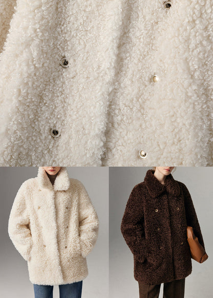 Classic Vintage & Enduringly Stylish Coat