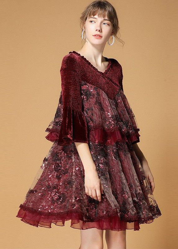 Classic Vintage Dress with a Flattering Fit
