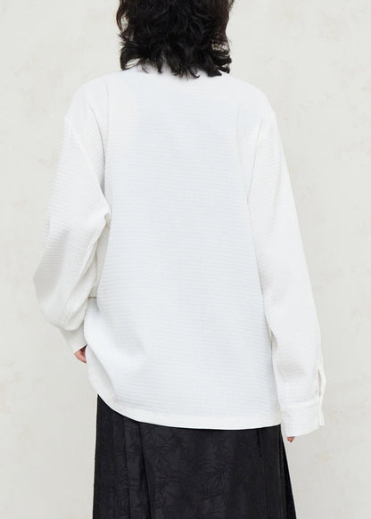 Classic Vintage Shirt with a Flattering Fit