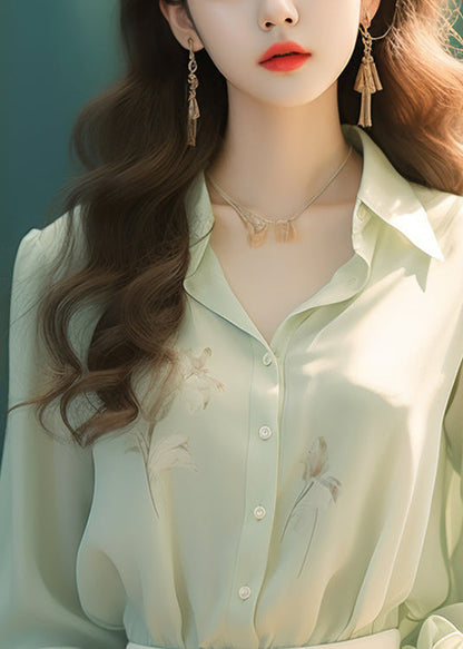 Well Tailored Shirt with a Graceful Silhouette