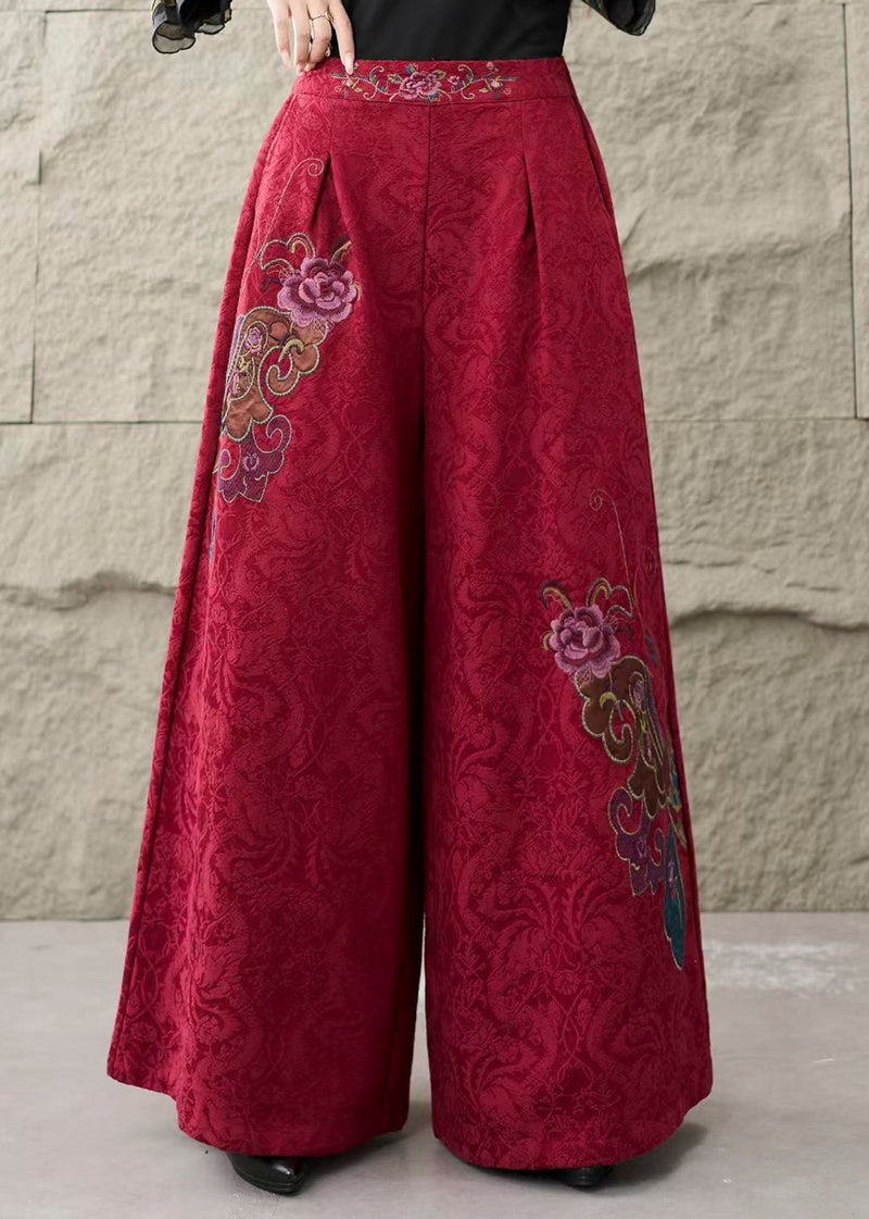 Well Tailored Trousers with a Graceful Silhouette