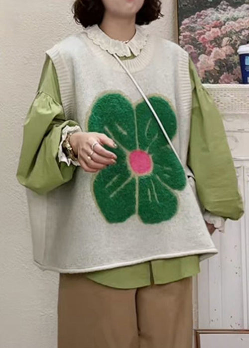 Classic Vintage Coat with a Flattering Fit