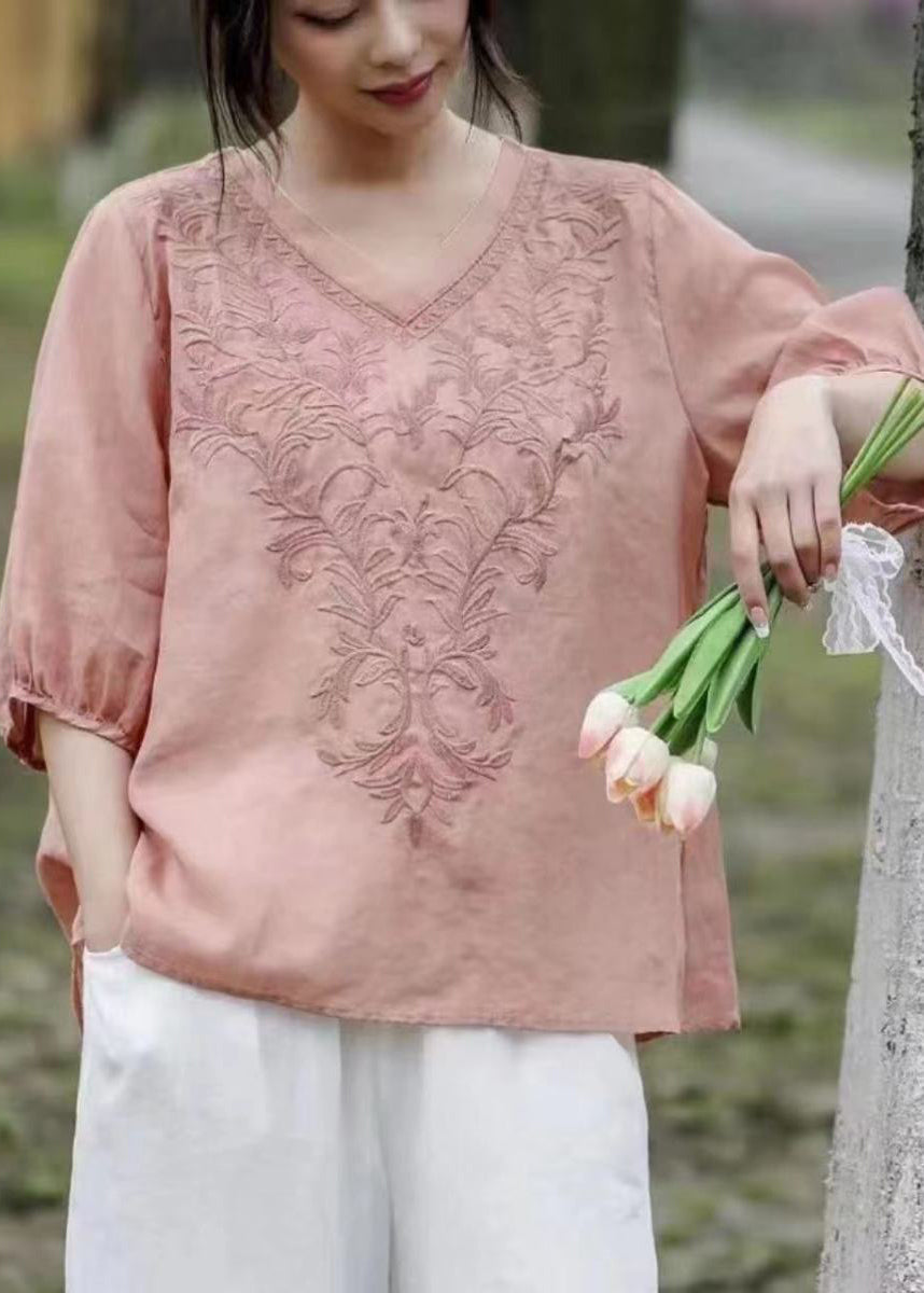 Beautifully Finished Top in a Timeless Design
