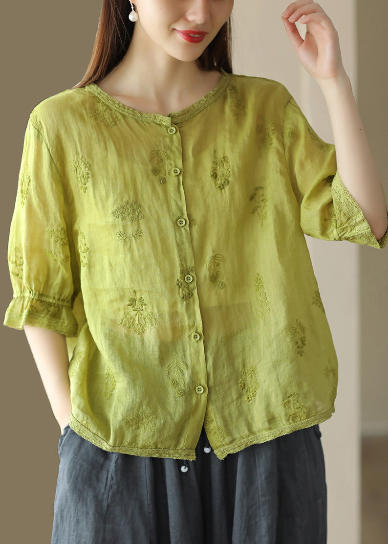 Sophisticated Shirt with a Clean Classic Look