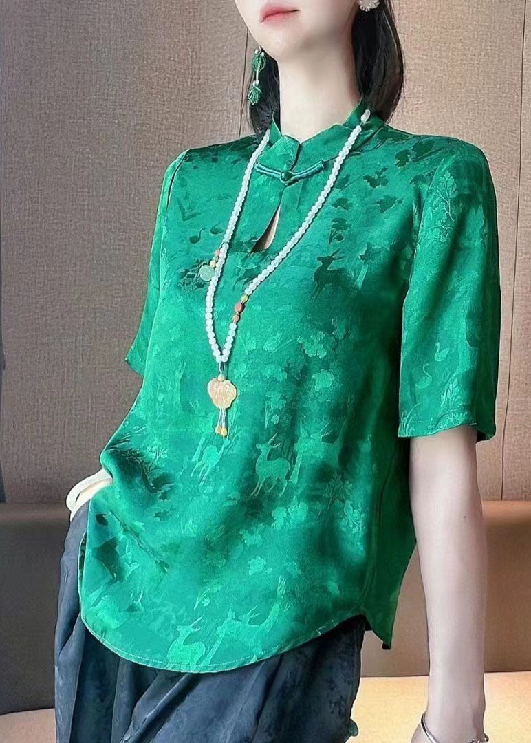Elegantly Styled Blouse for Everyday Wear