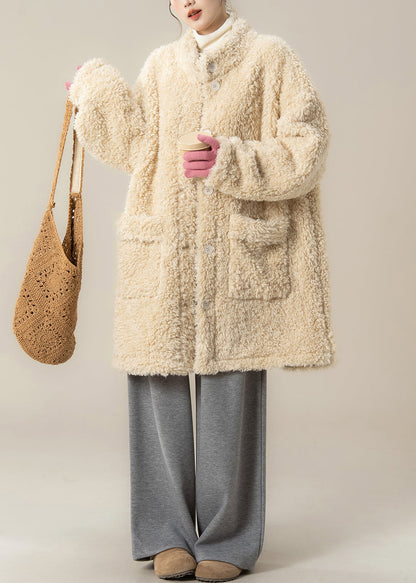 Classic Vintage & Enduringly Stylish Coat
