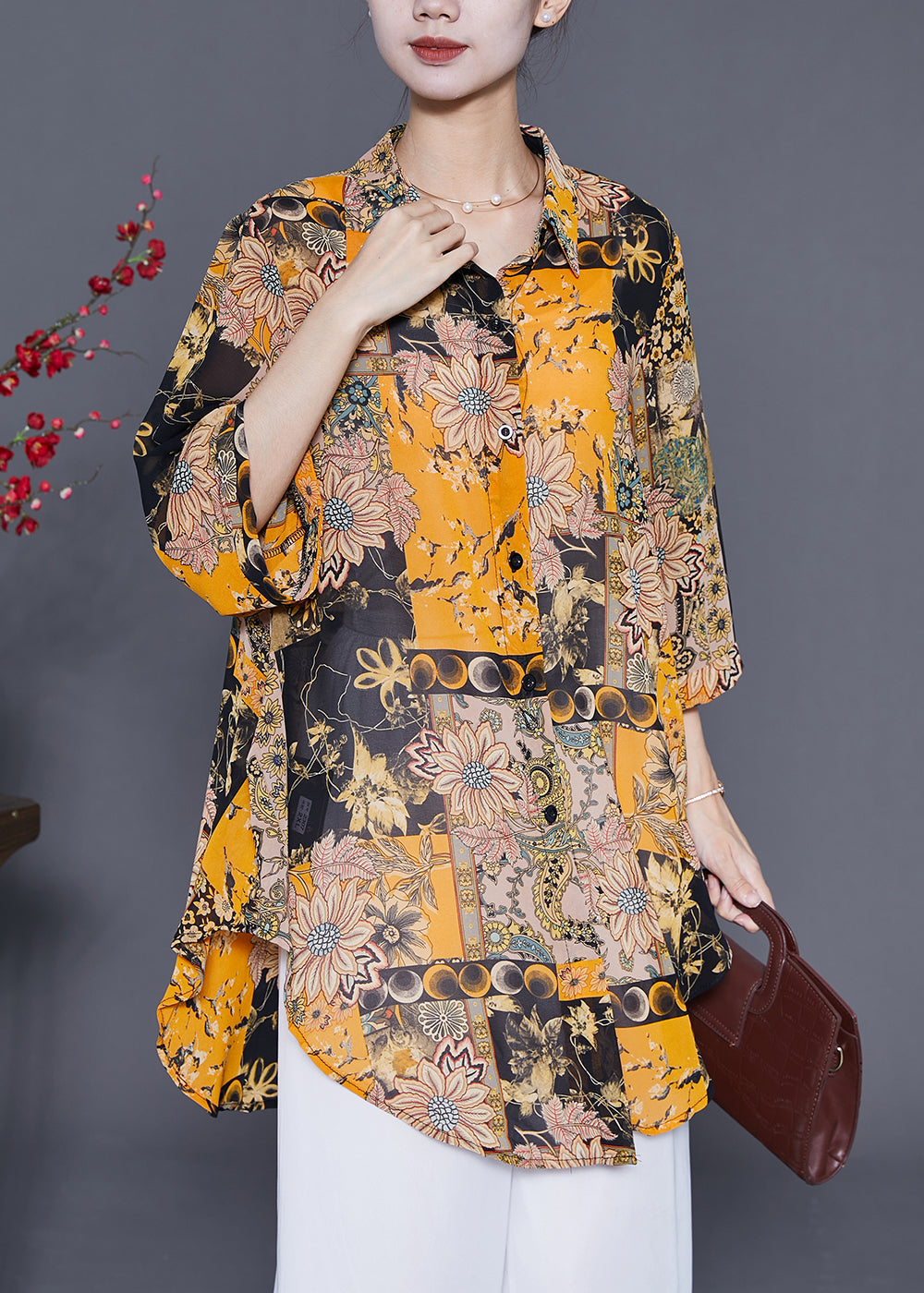 Effortlessly Elegant Shirt with a Timeless Design