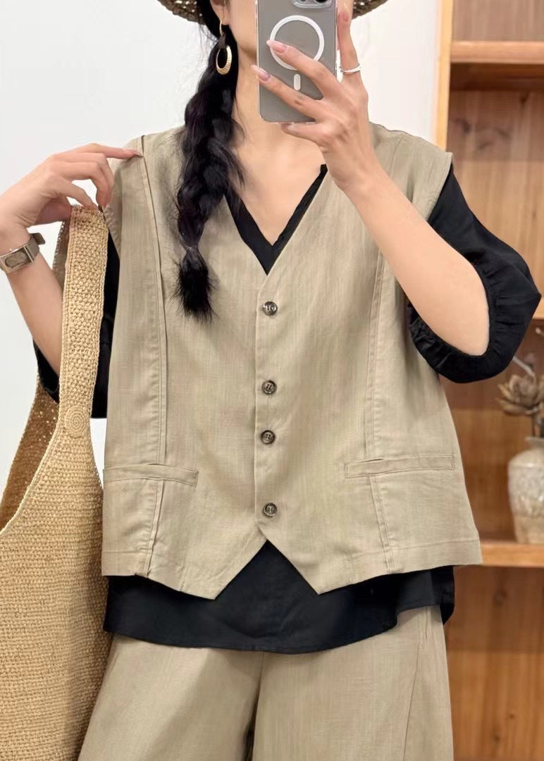 Gracefully Styled Coat for Any Occasion