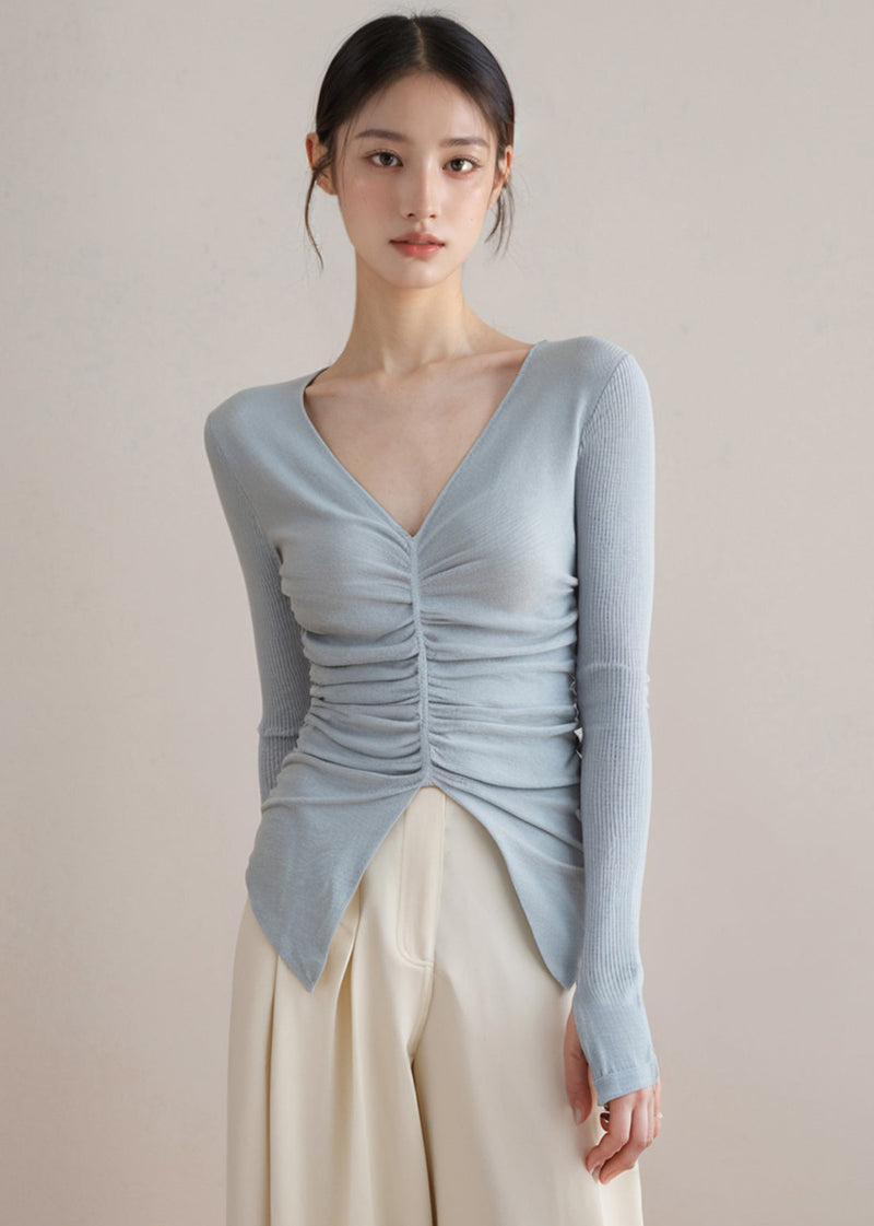 Polished Top with an Effortless Classic Look