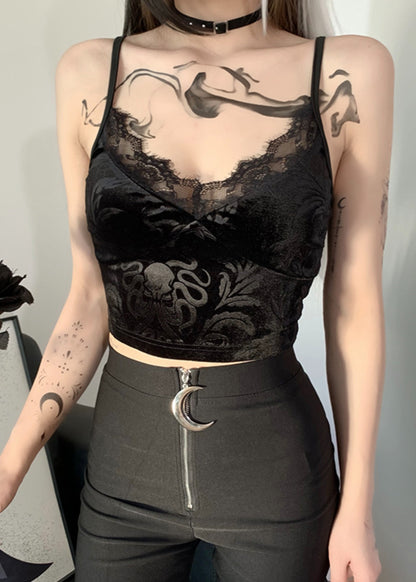 Gracefully Styled Garment for Any Occasion