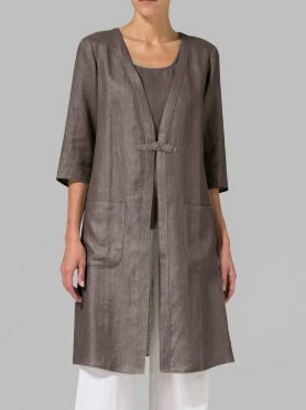 Classic Vintage Cardigan with a Flattering Fit