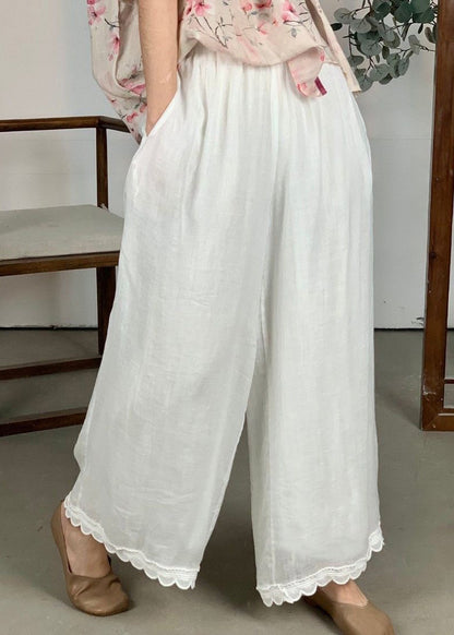 Effortlessly Elegant Pants with a Timeless Design