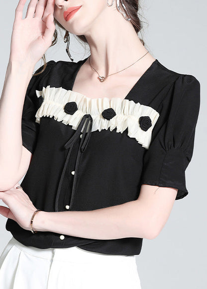 Effortlessly Elegant Top with a Timeless Design