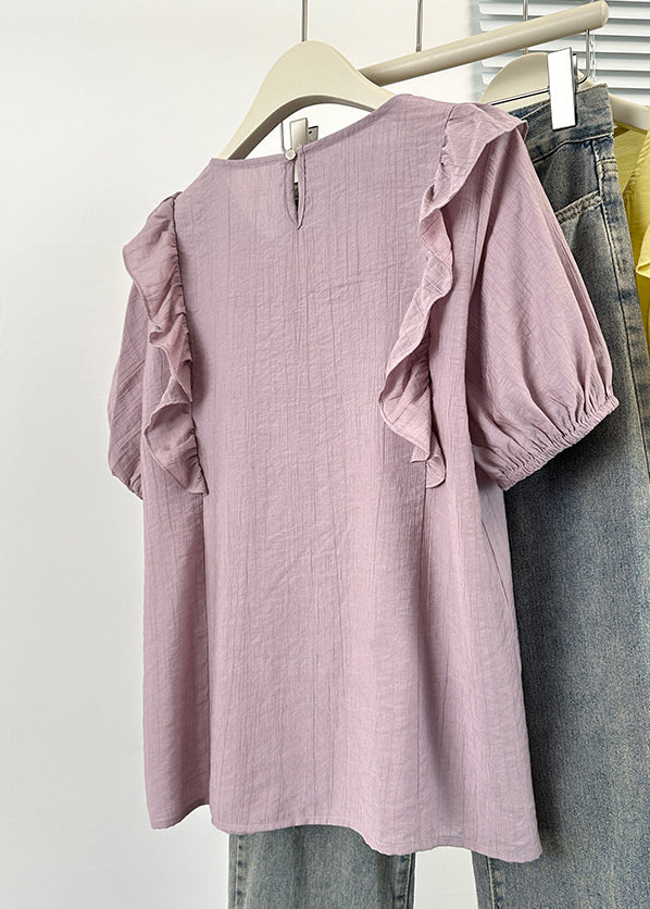 Classic Vintage Blouse with a Flattering Fit