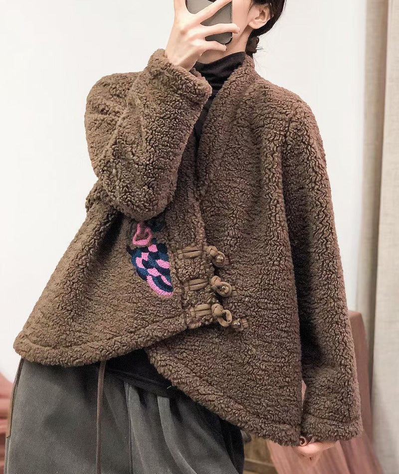 Gracefully Styled Jacket for Any Occasion