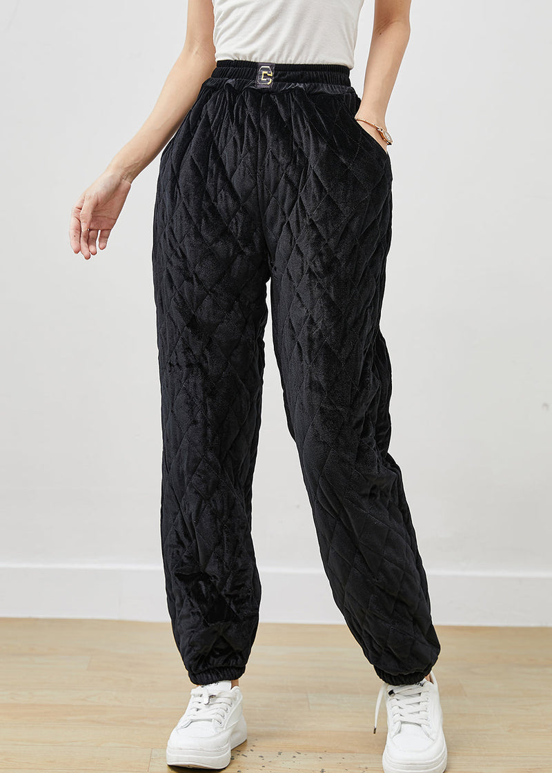Beautifully Finished Pants in a Timeless Design