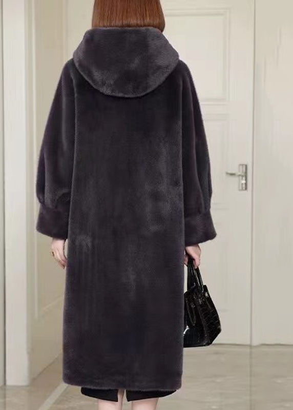 Gracefully Styled Coat for Any Occasion