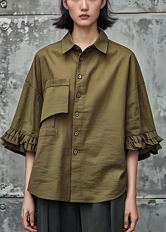 Well Tailored Top with a Graceful Silhouette