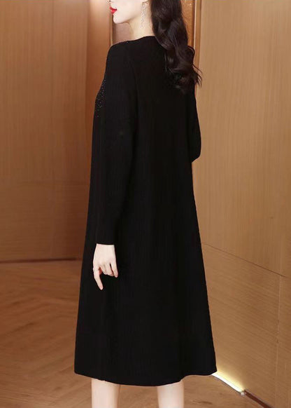 Effortlessly Elegant Sweater with a Timeless Design