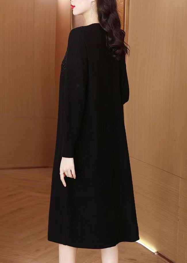 Effortlessly Elegant Sweater with a Timeless Design
