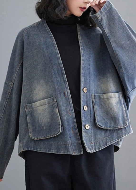 Gracefully Styled Coat for Any Occasion
