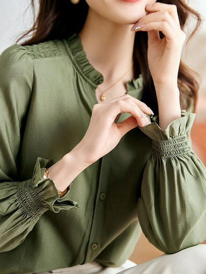 Effortlessly Elegant Shirt with a Timeless Design