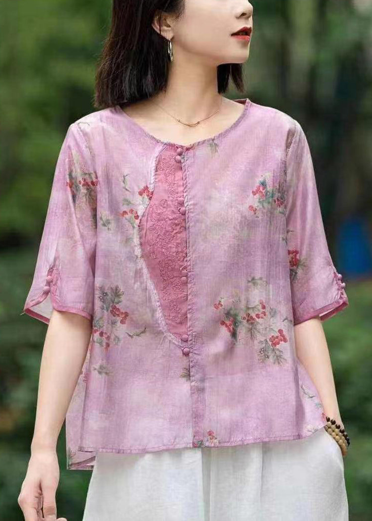 A Vintage Style Shirt with Delicate Timeless Details